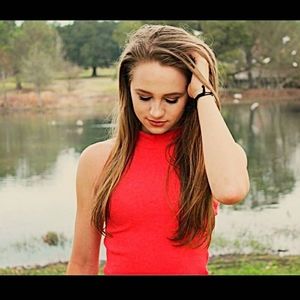 Meet your Posher, Kristen